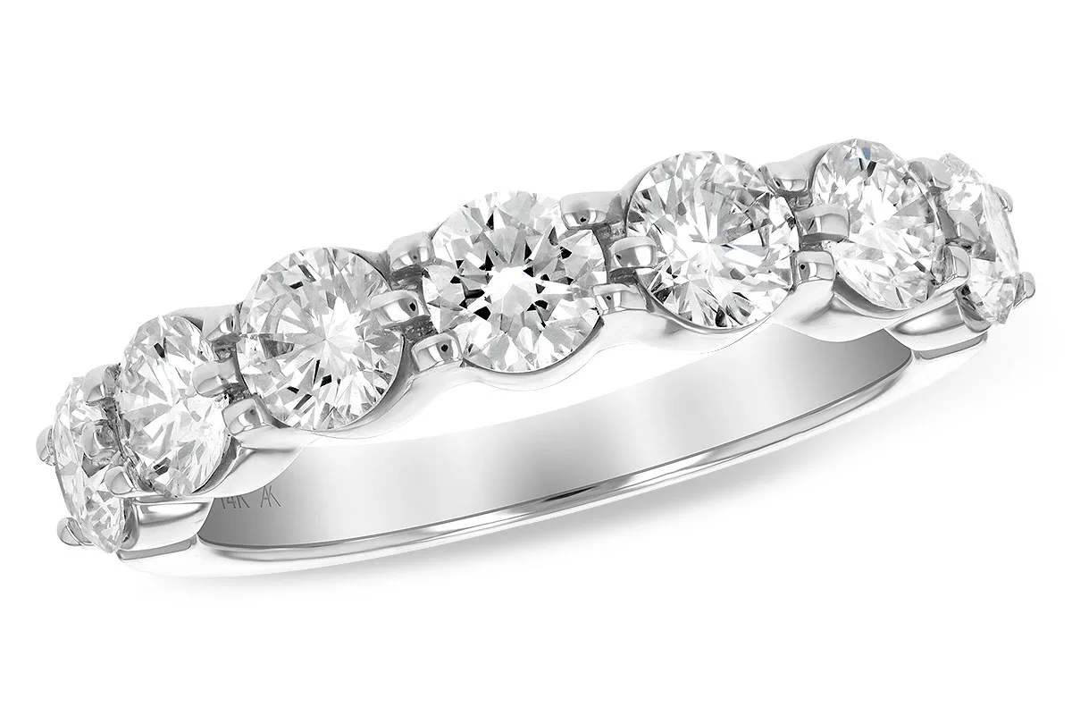 Diamond Wedding Band in white gold