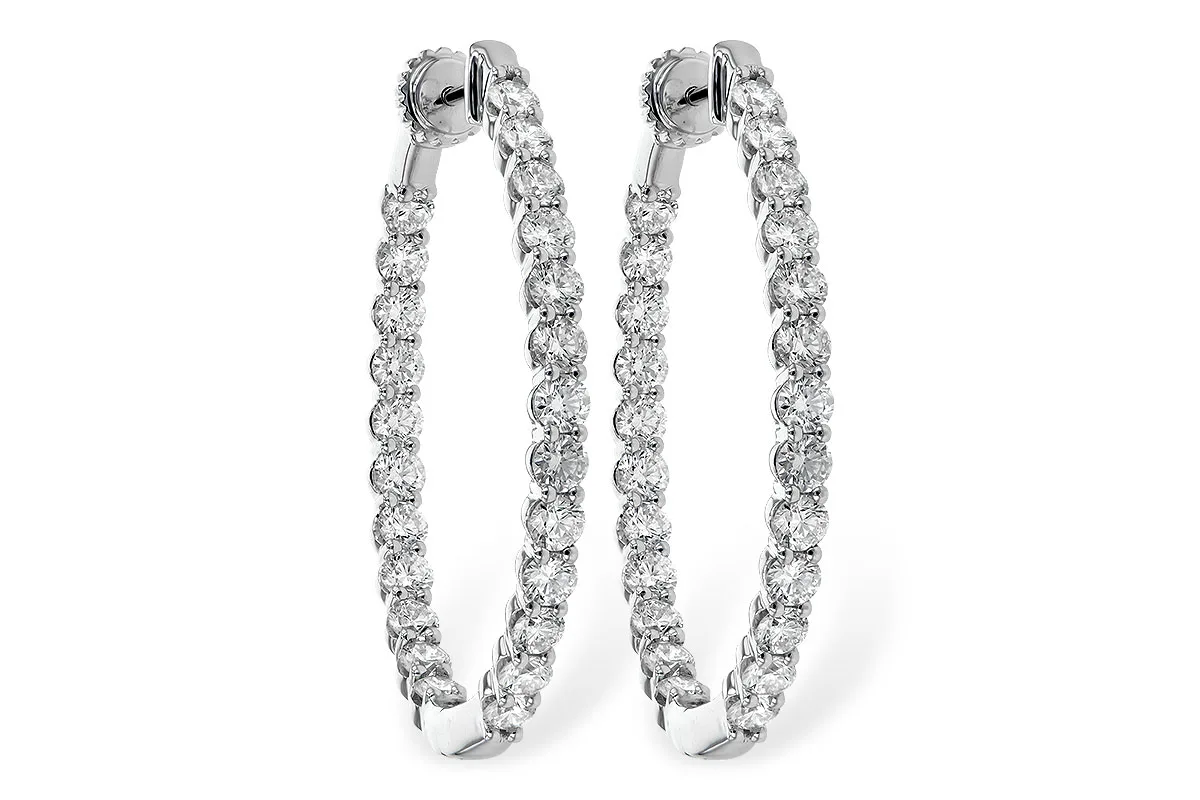 Diamond Earrings in white gold