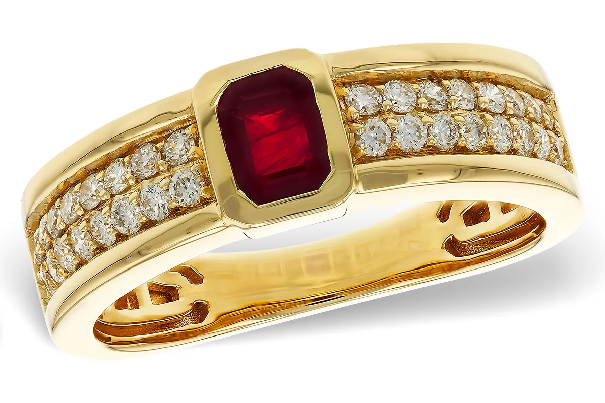 Ruby Ring in yellow gold