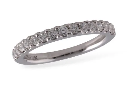 Diamond Wedding Band in white gold