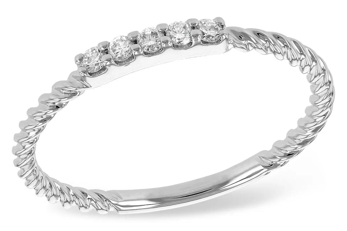 Diamond Ring in white gold