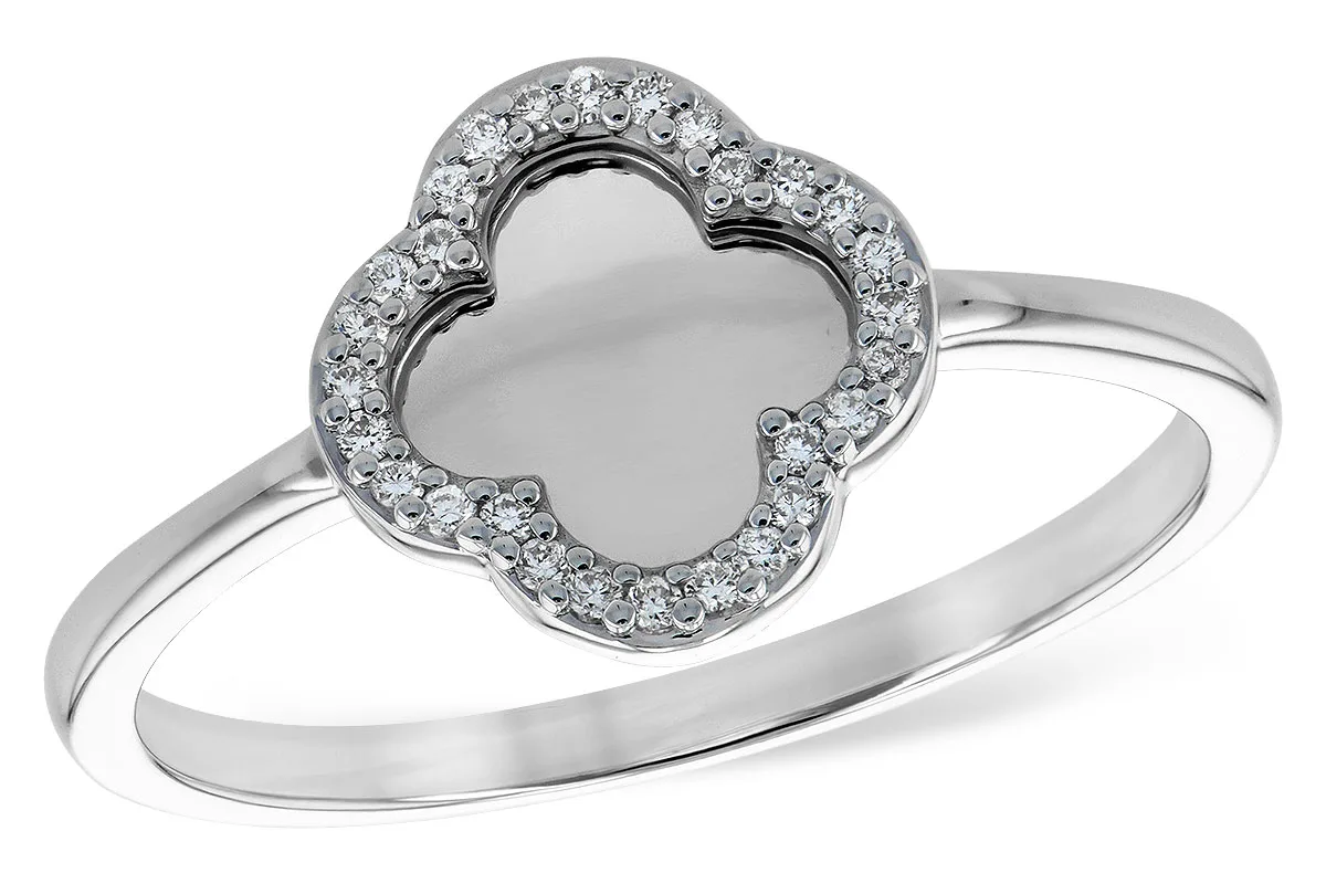 Diamond Ring in white gold