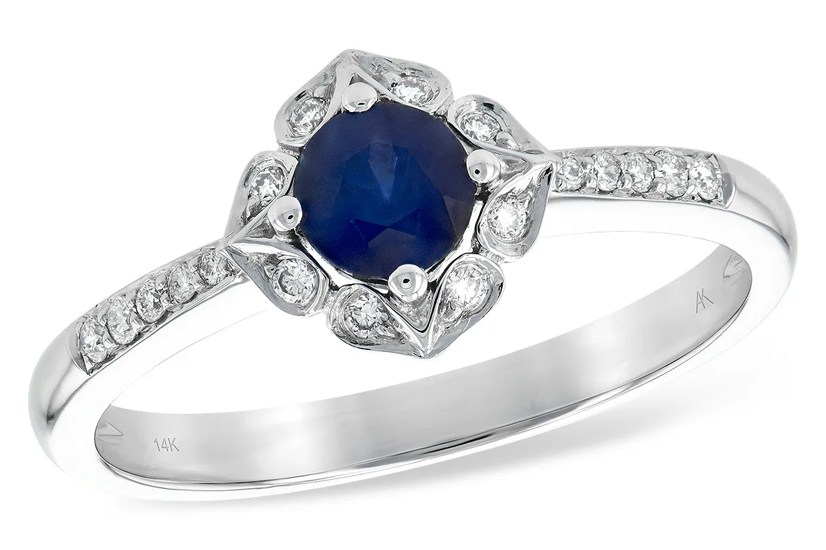 Sapphire Ring in white gold