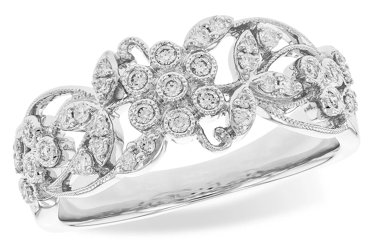 Diamond Wedding Band in white gold