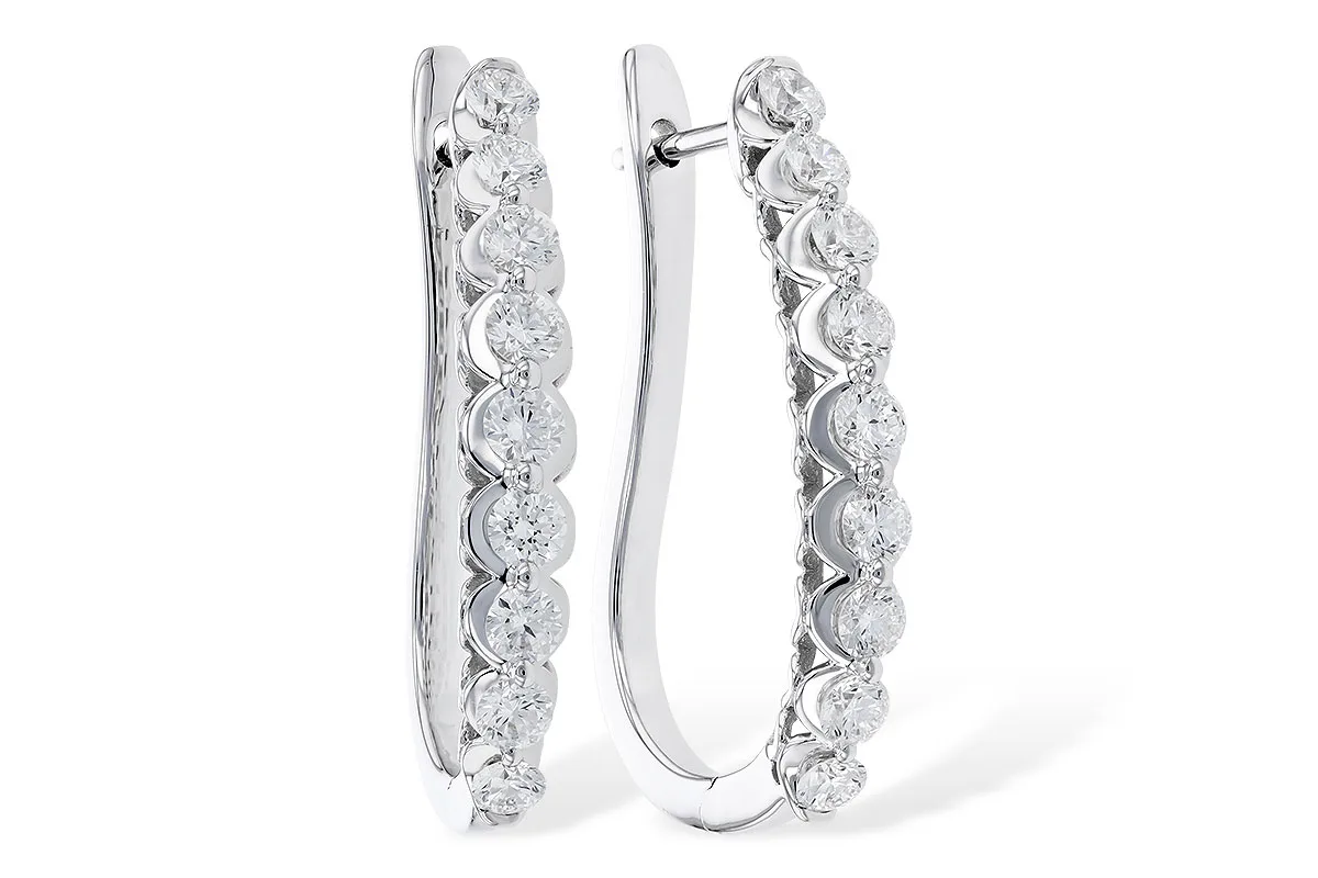 Diamond Earrings in white gold