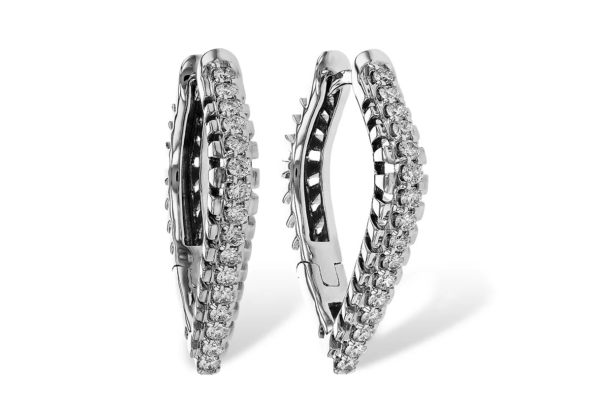 Diamond Earrings in white gold