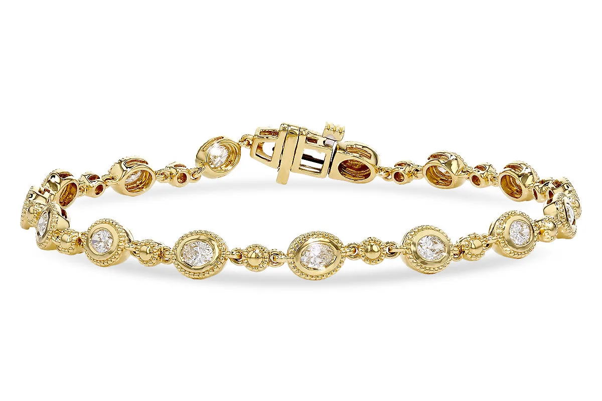 Oval Diamond Bracelet in yellow gold