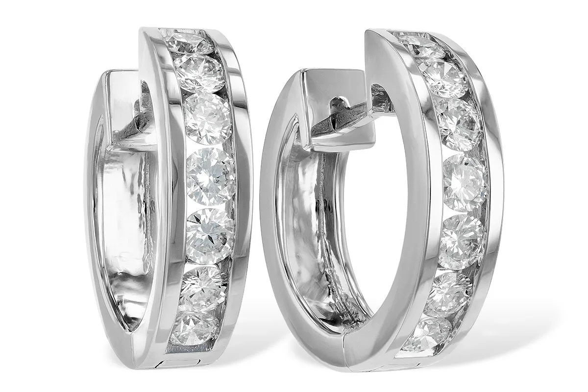 Diamond Earrings in white gold