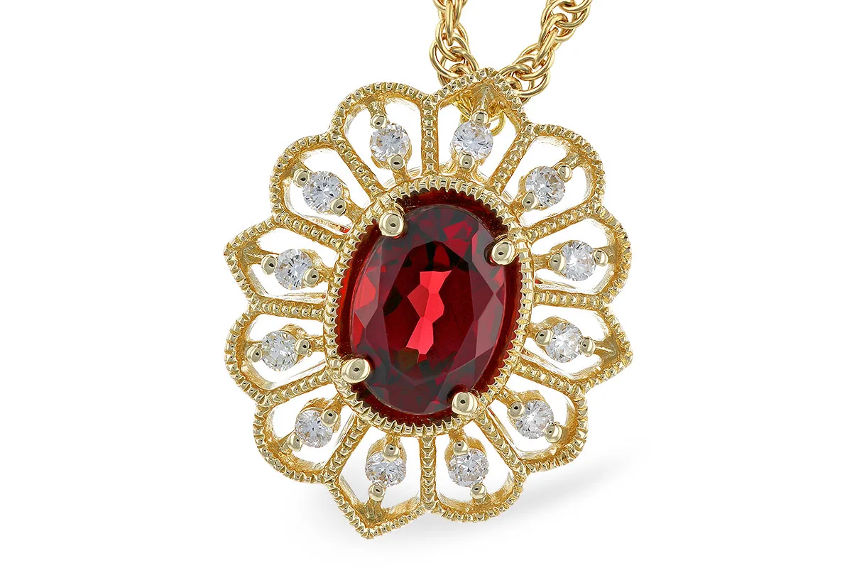 Garnet Necklace in yellow gold