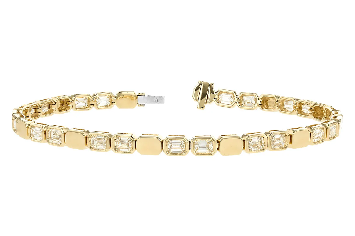 Diamond Bracelet in yellow gold