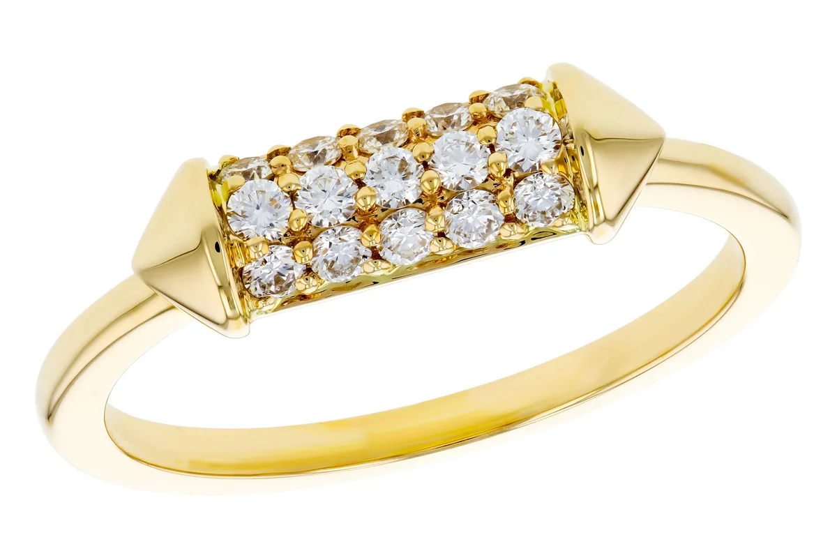 Diamond Ring in yellow gold