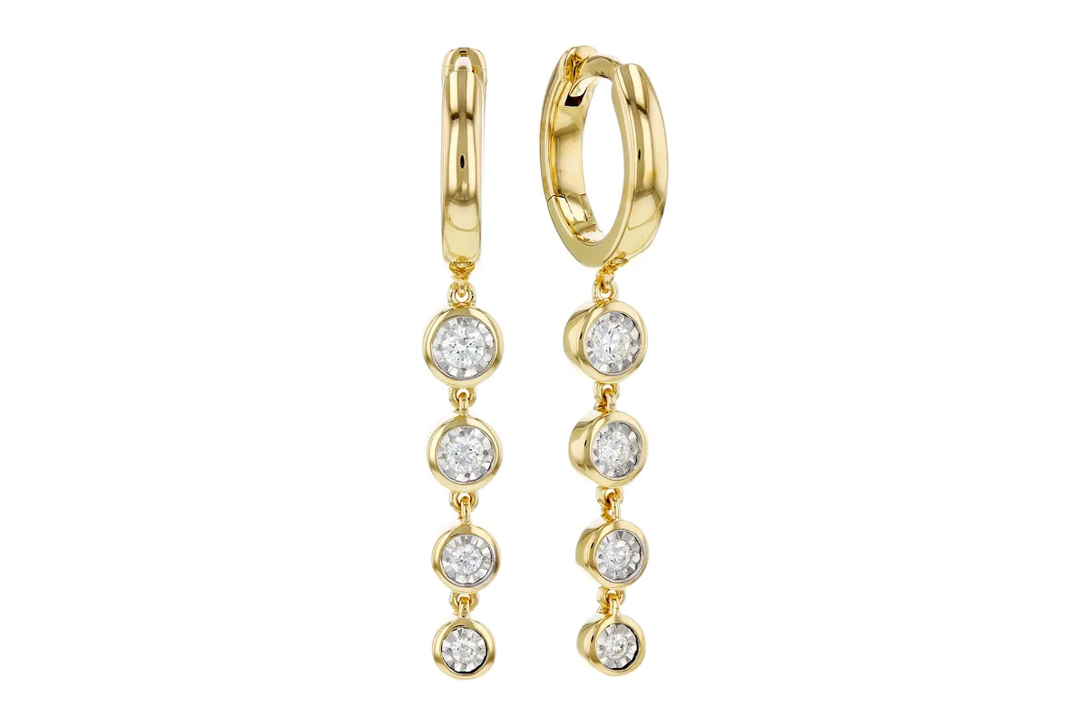 Diamond Earrings in yellow gold