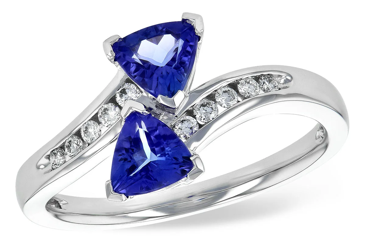 Tanzanite Ring in white gold