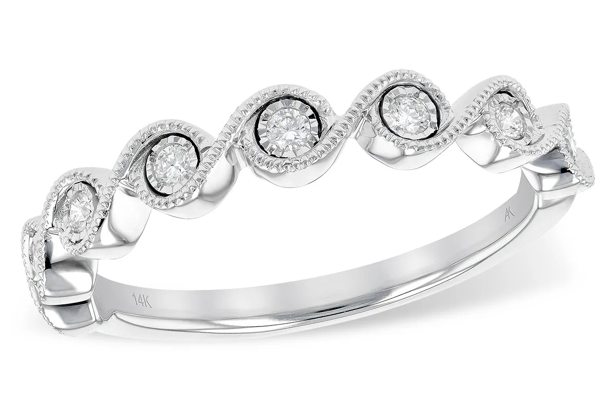 Diamond Wedding Band in white gold