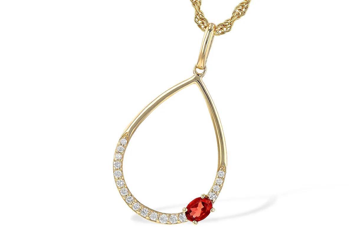 Garnet Necklace in yellow gold