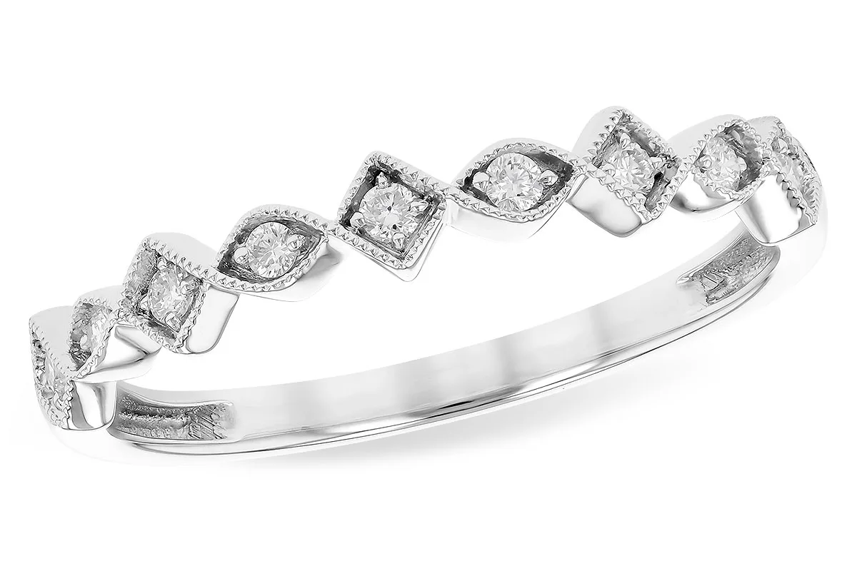 Diamond Wedding Band in white gold