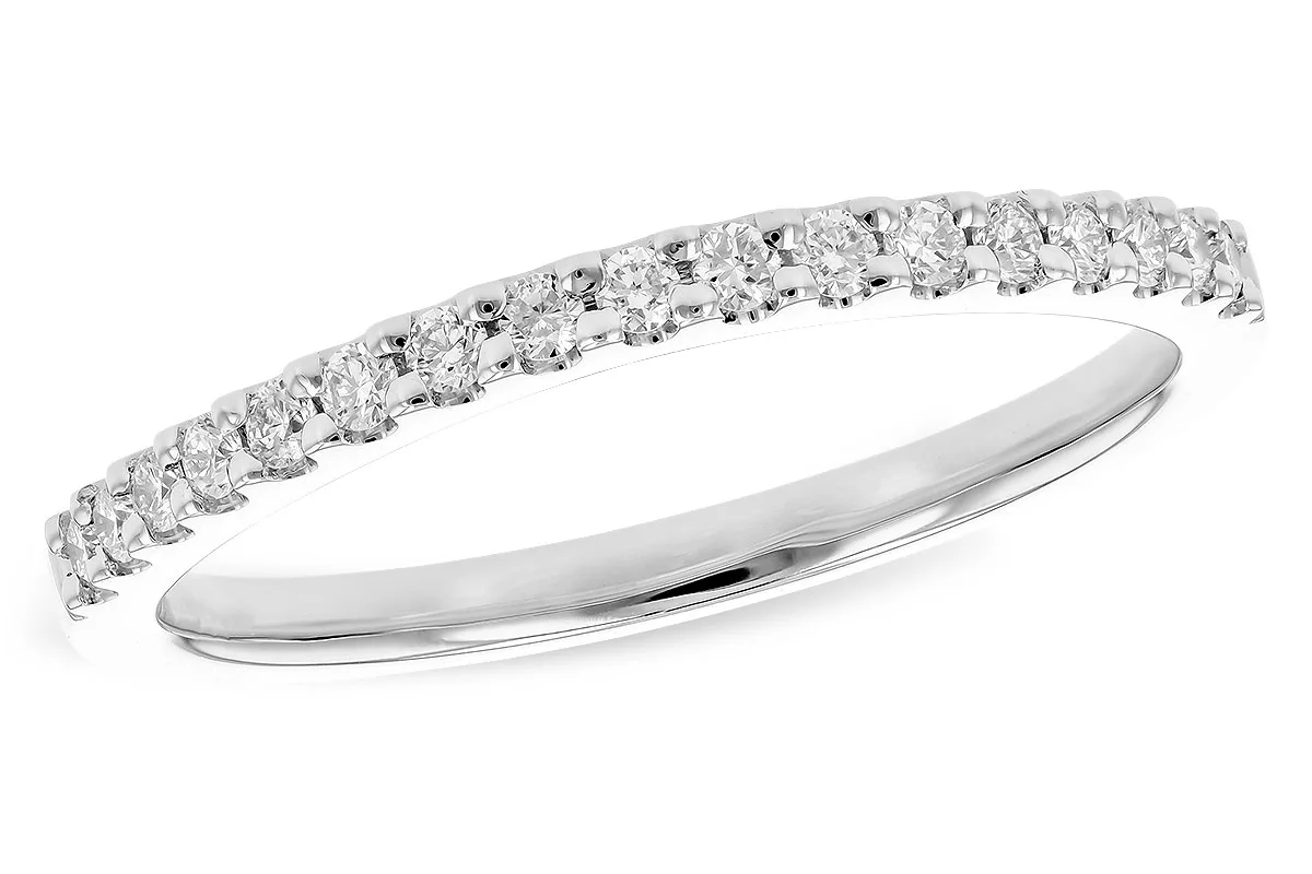 Diamond Wedding Band in white gold