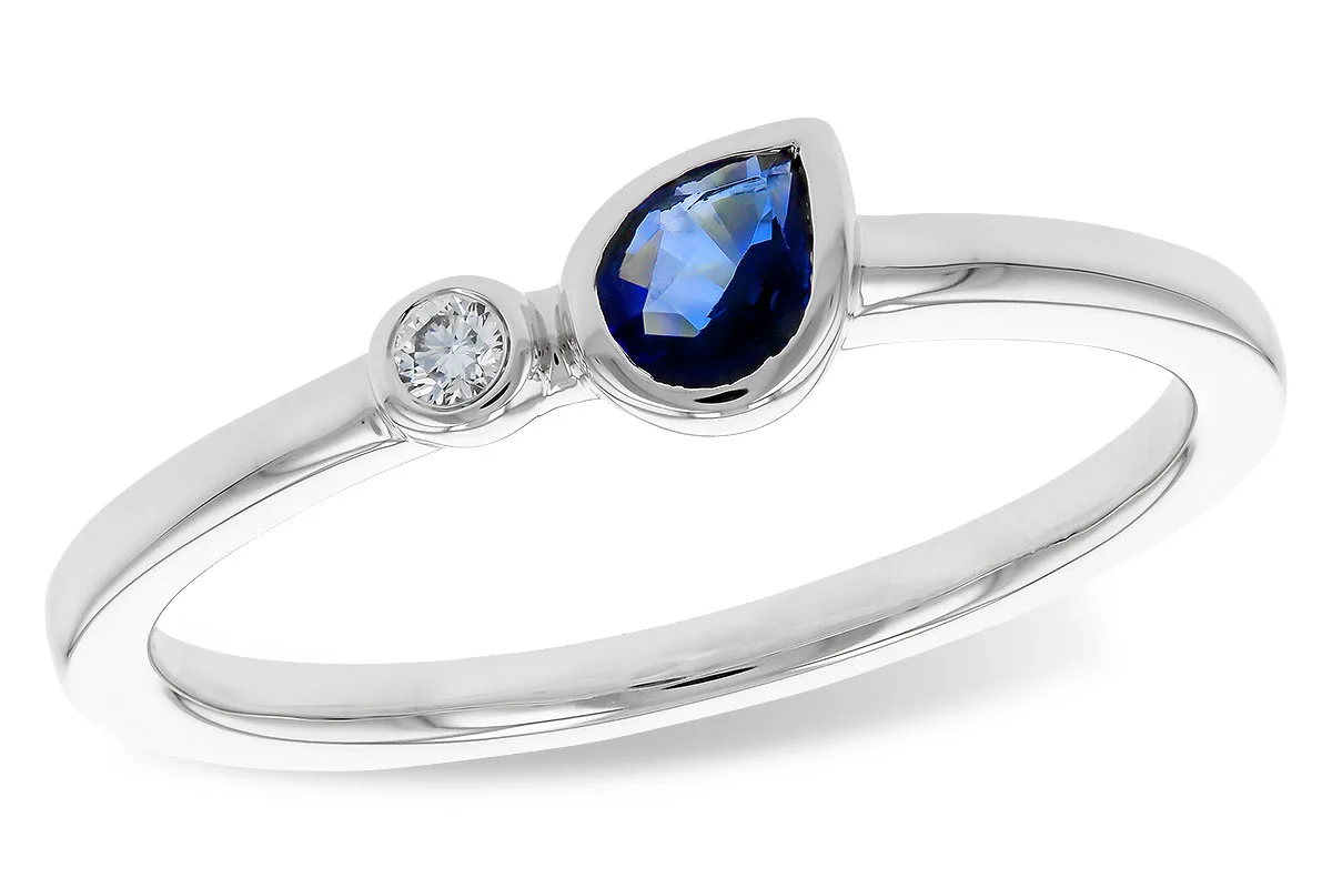 Sapphire Ring in white gold