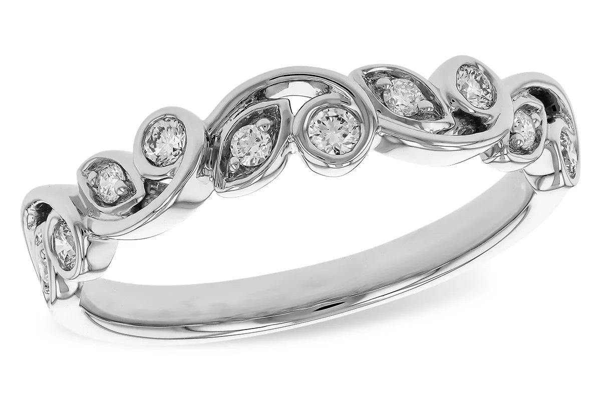 Diamond Wedding Band in white gold