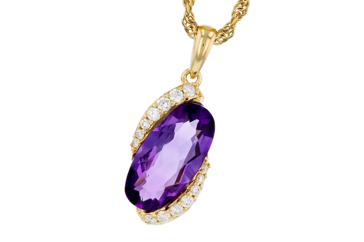 Amethyst Necklace in yellow gold