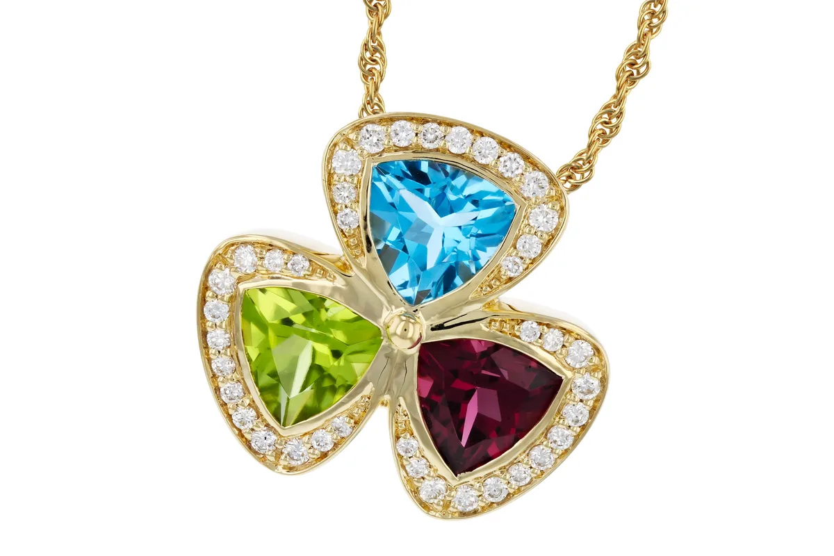 Semi-Precious Stone Necklace in yellow gold