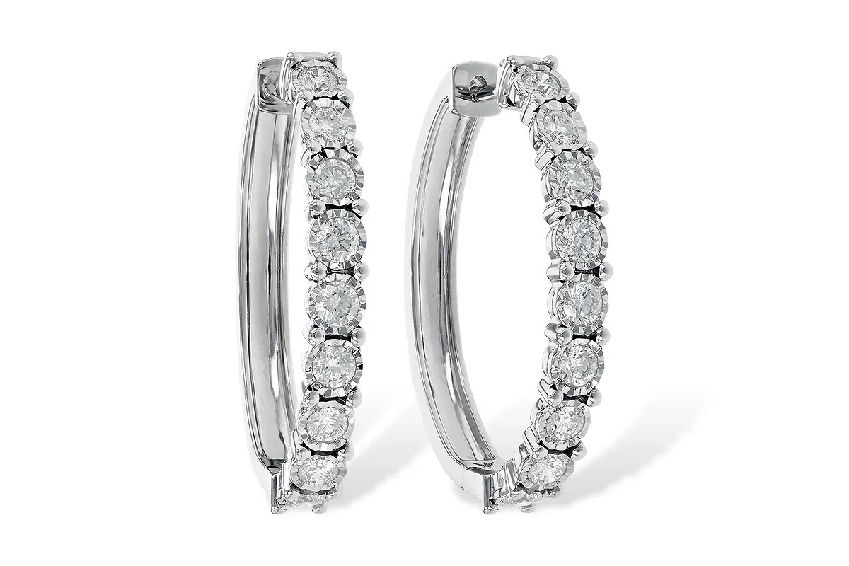 Diamond Earrings in white gold