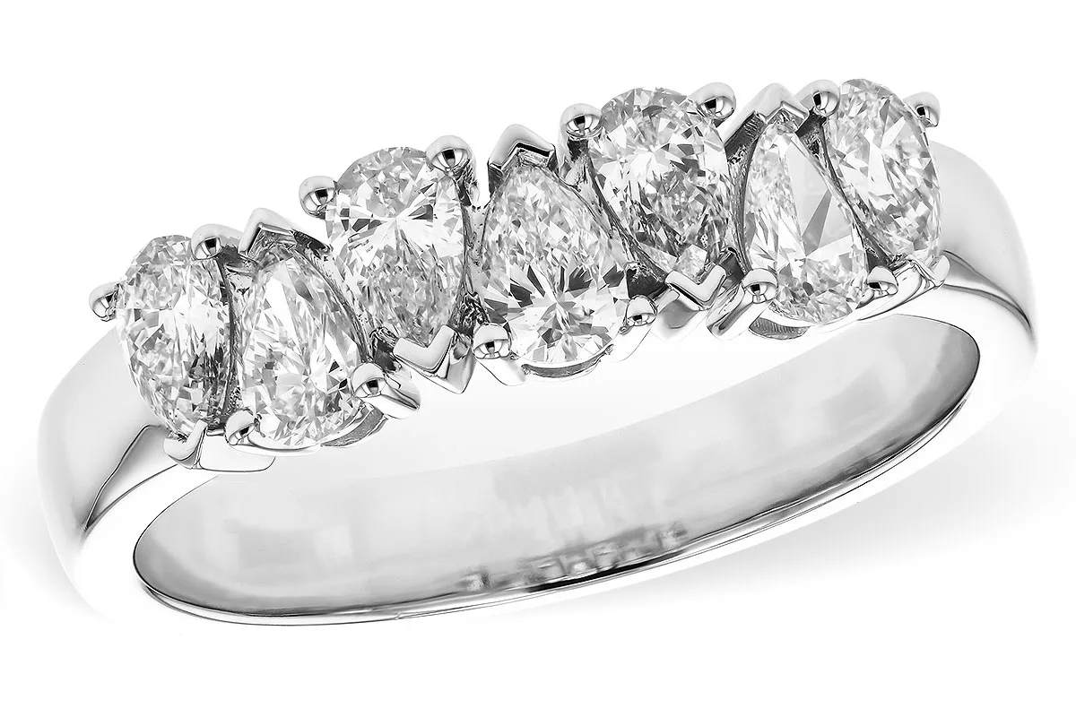 Diamond Wedding Band in white gold