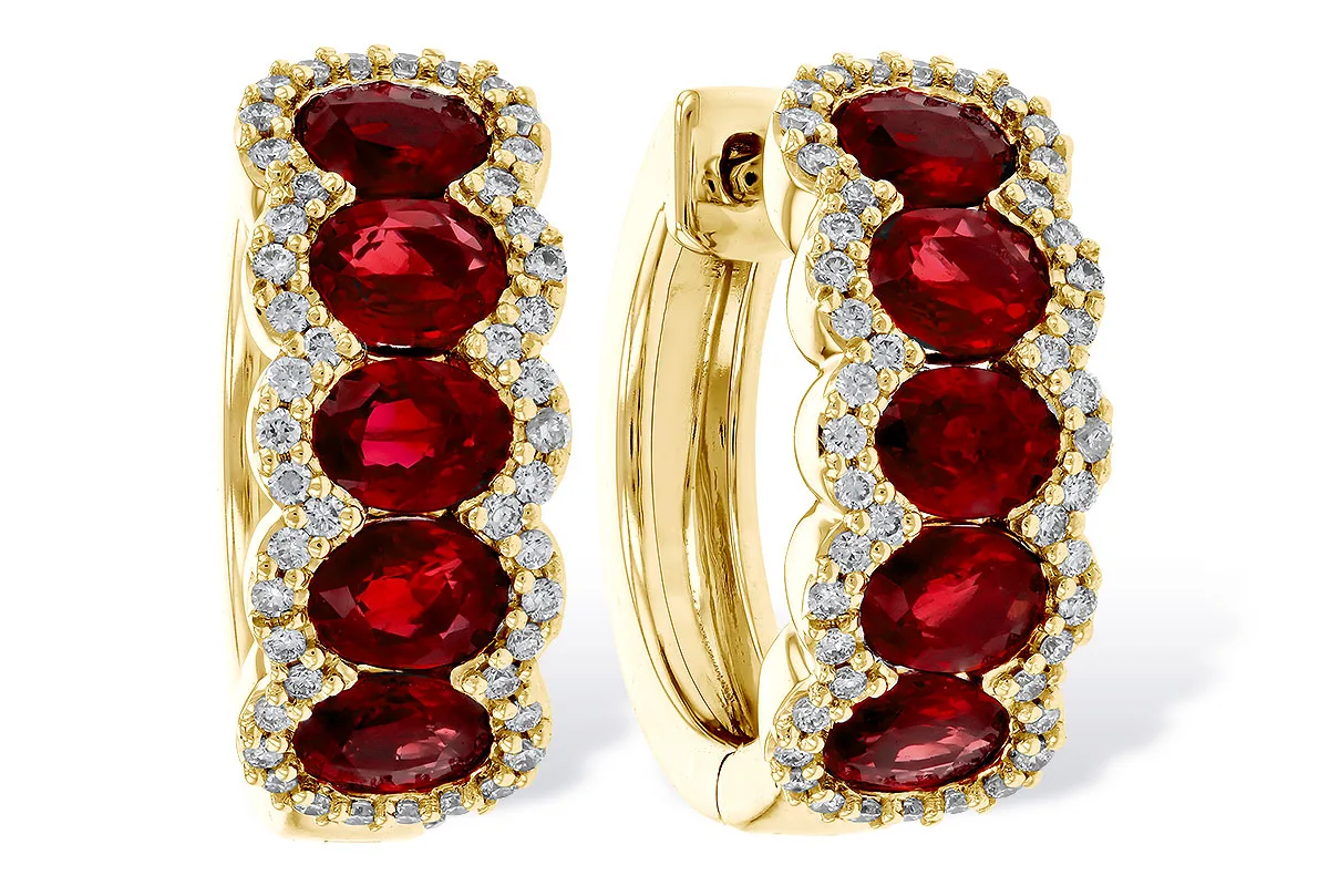 Ruby Earrings in yellow gold
