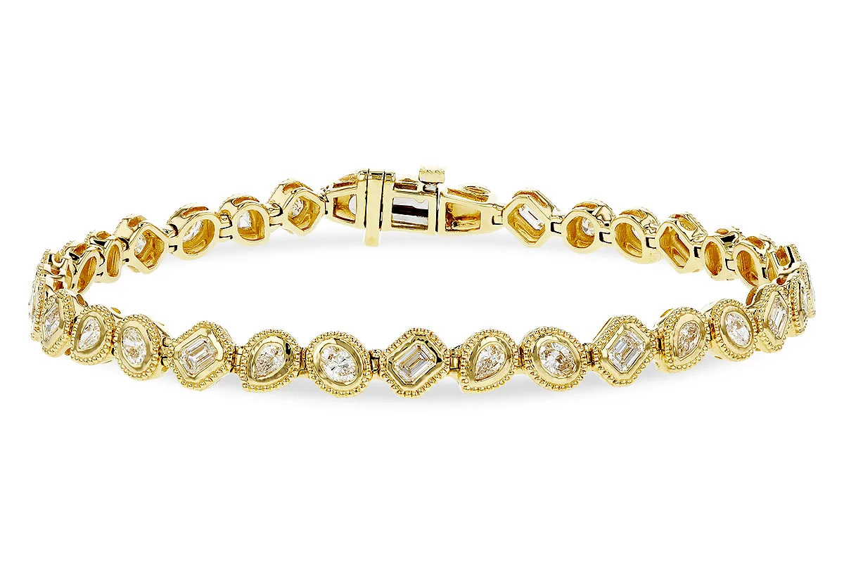 Fancy-Cut Diamond Bracelet in yellow gold