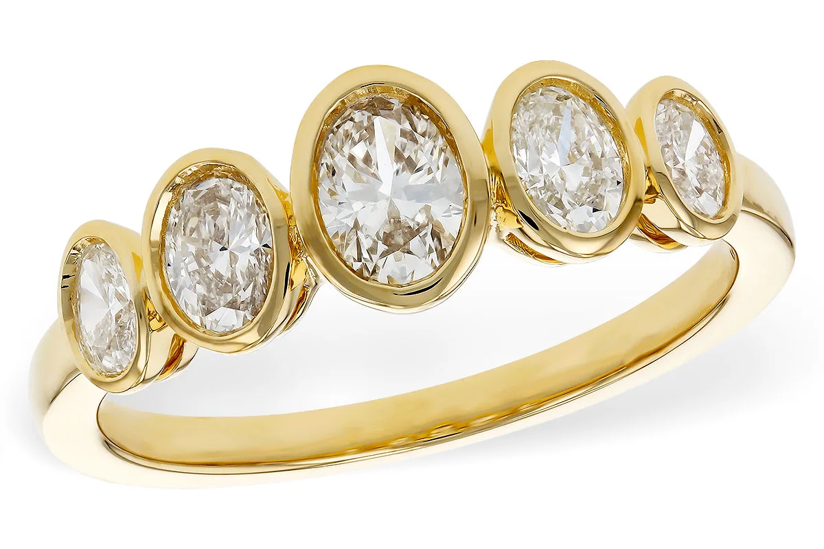 Oval Diamond Anniversary Band in yellow gold