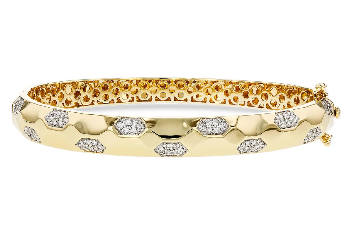 Diamond Bangle in yellow gold
