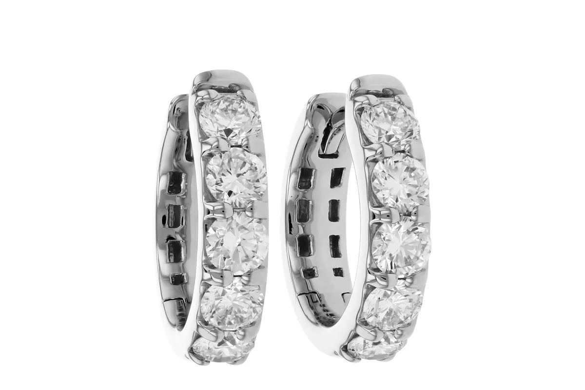 Diamond Earrings in white gold