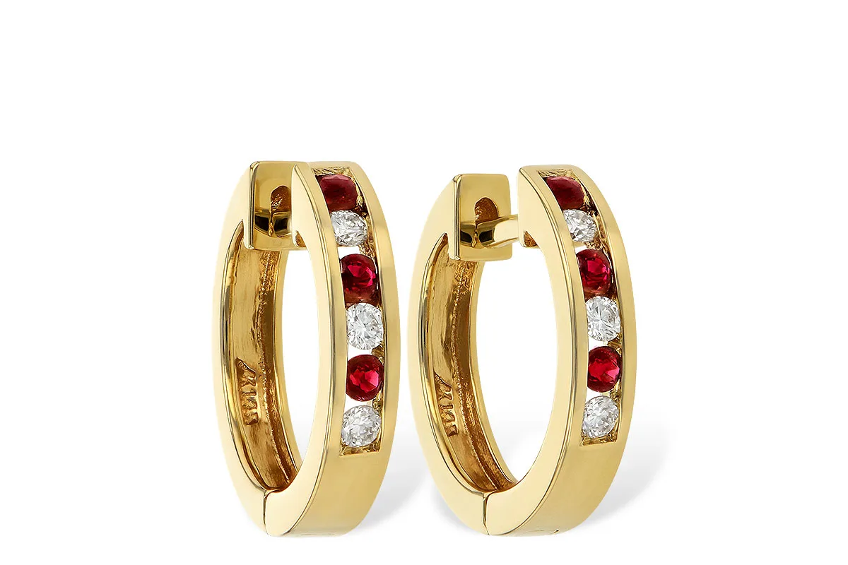 Ruby Earrings in yellow gold