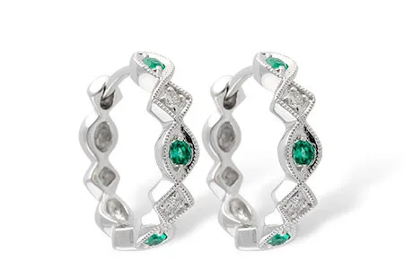Emerald Earrings in white gold