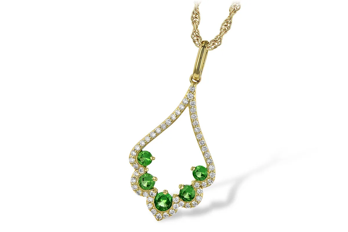 Green Garnet Necklace in yellow gold