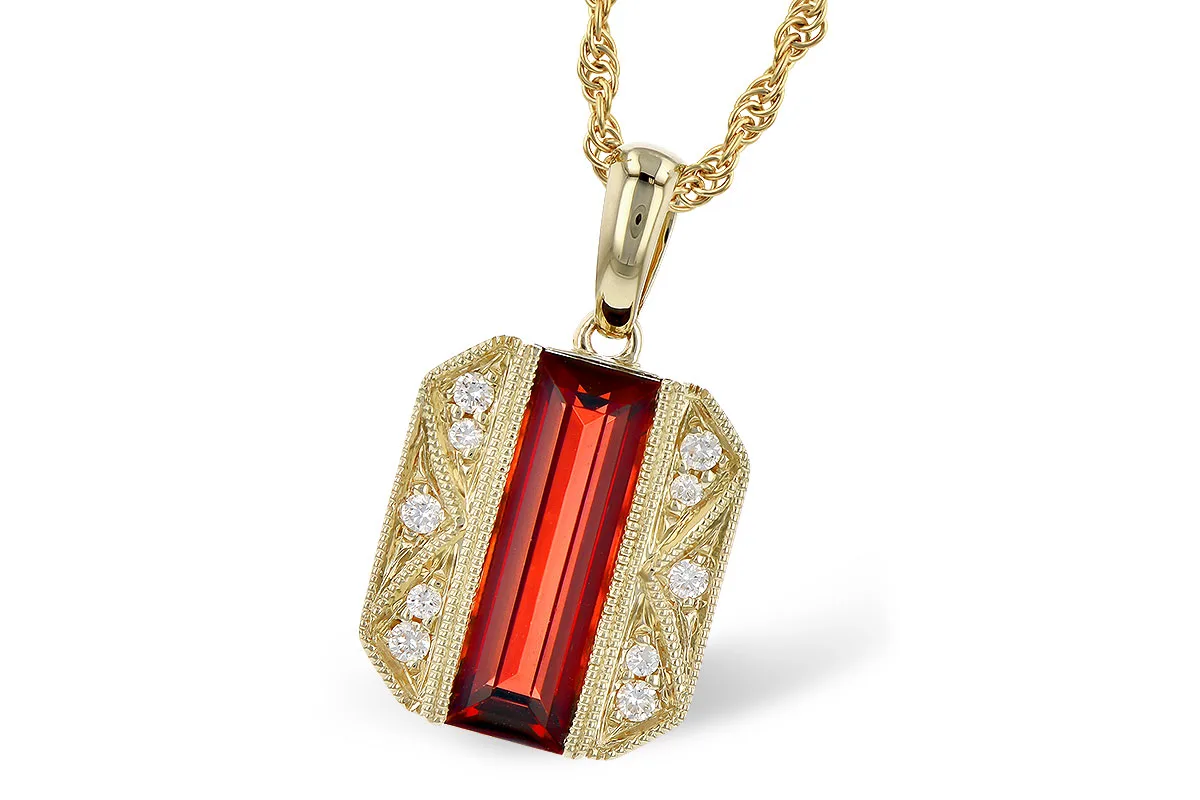 Garnet Necklace in yellow gold