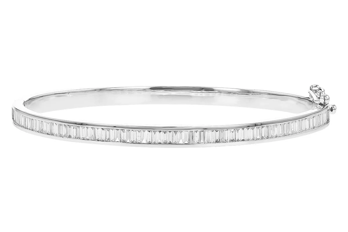 Baguette Diamond & Diamond Bangle in white gold