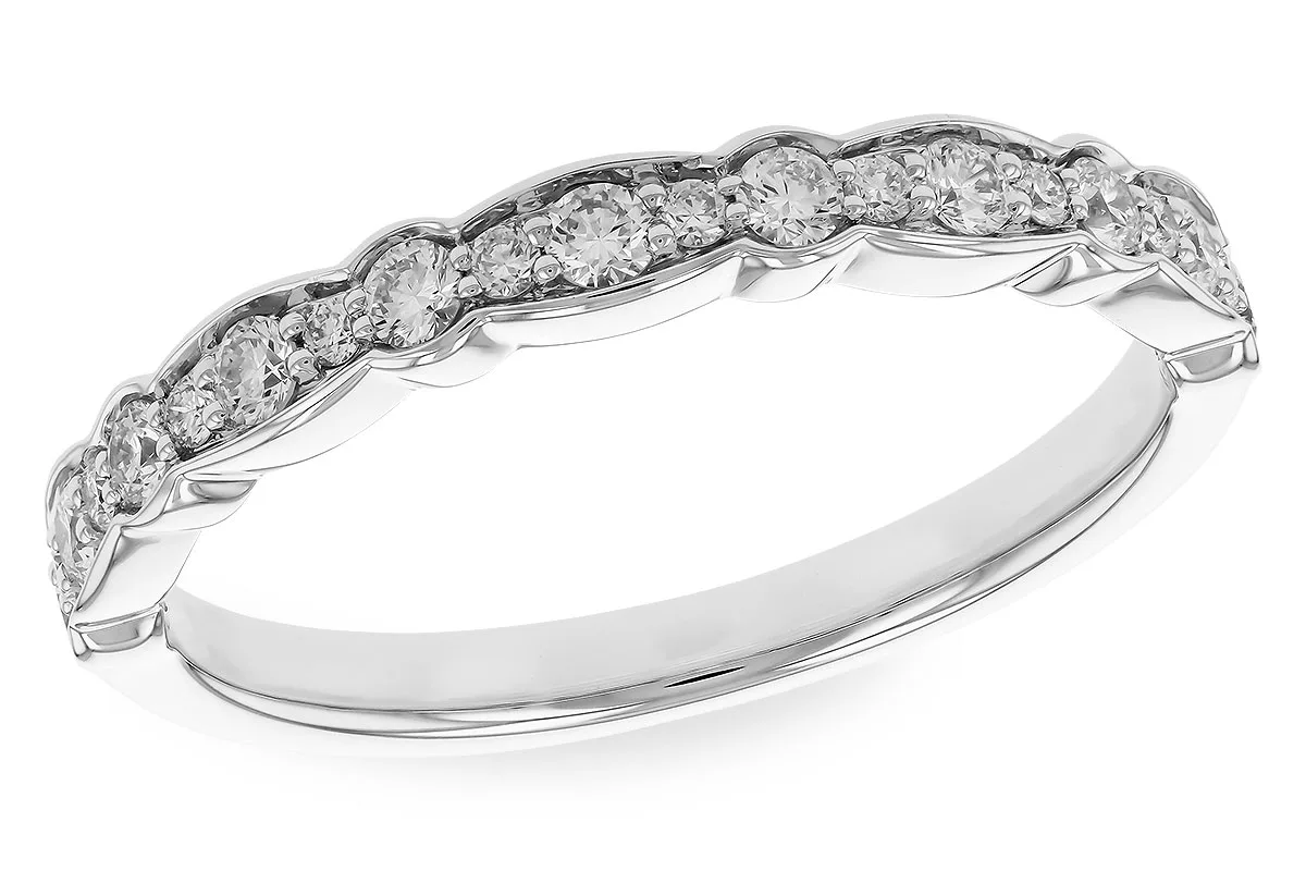 Diamond Wedding Band in white gold