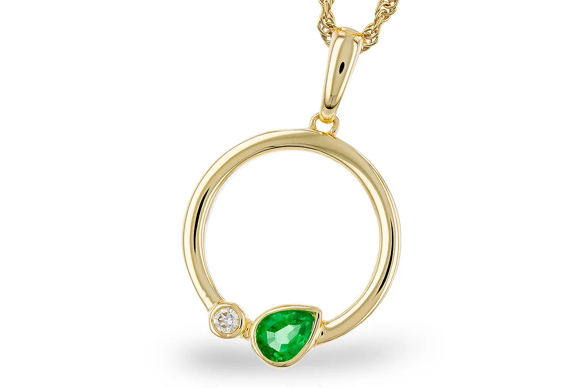 Emerald Necklace in yellow gold