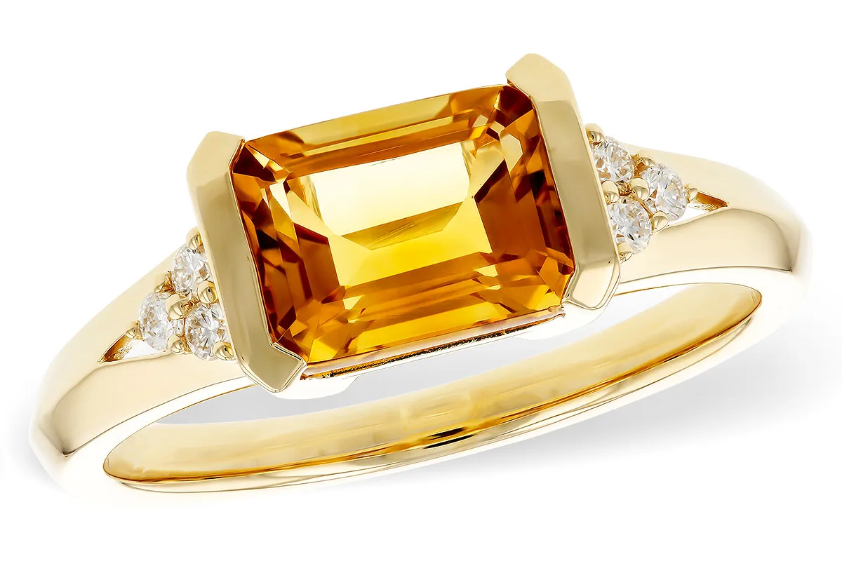 Citrine Ring in yellow gold