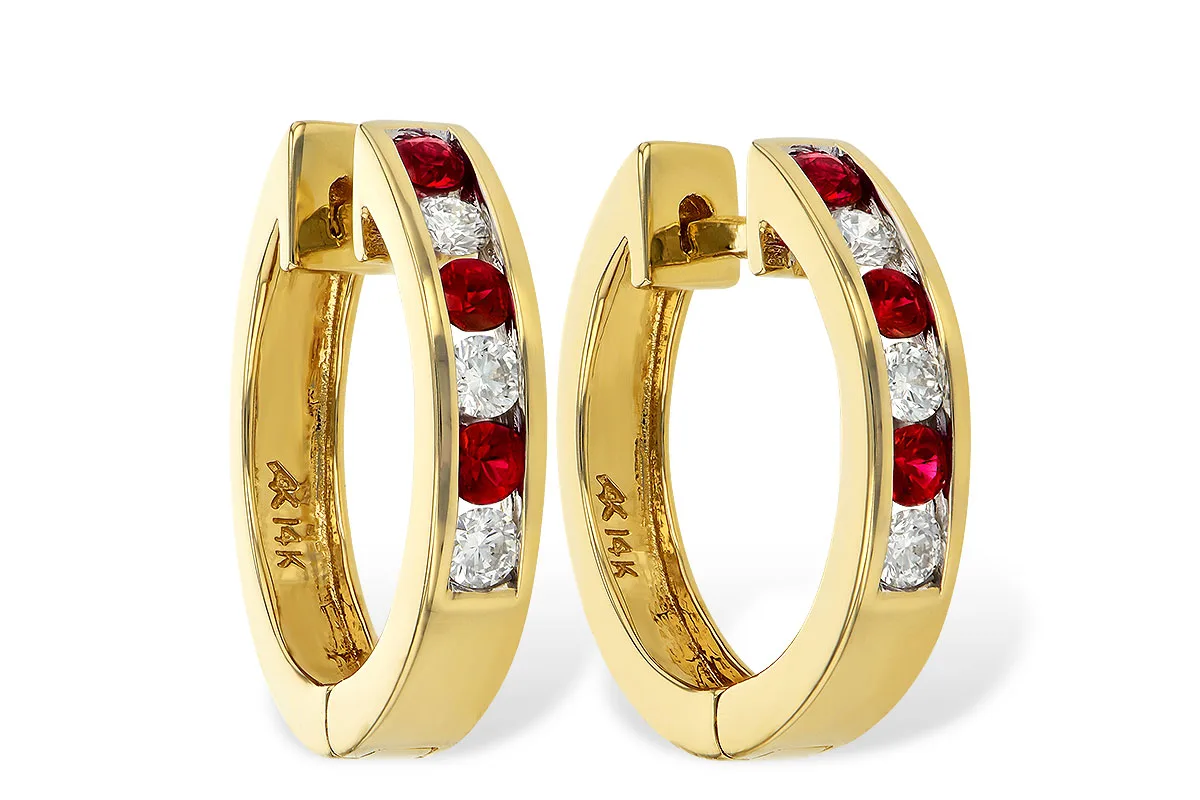 Ruby Earrings in yellow gold