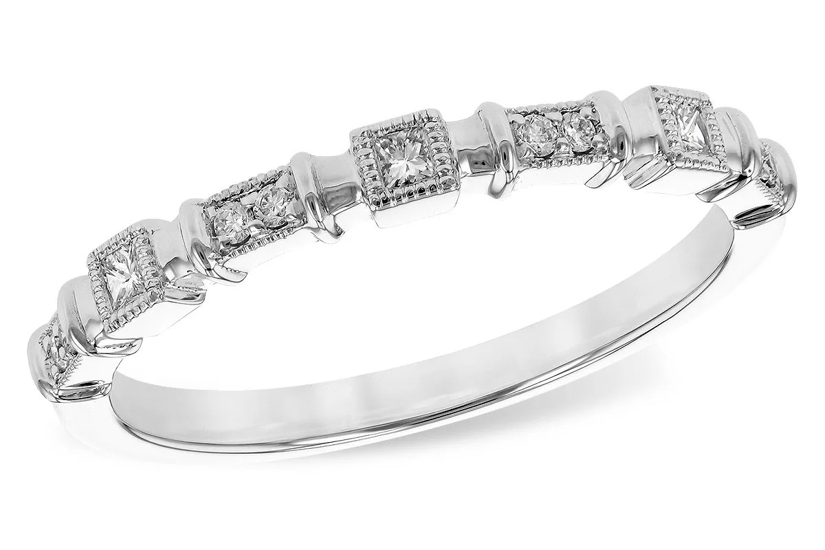 Diamond Wedding Band in white gold
