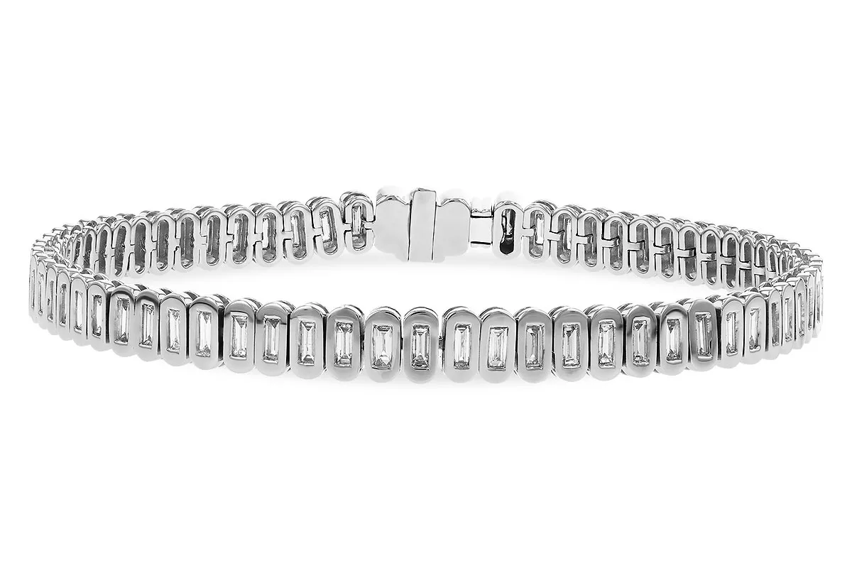 Baguette Diamond Bracelet in white gold