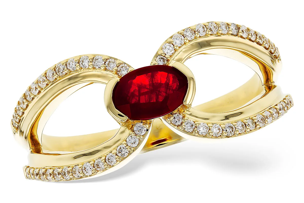 Ruby Ring in yellow gold