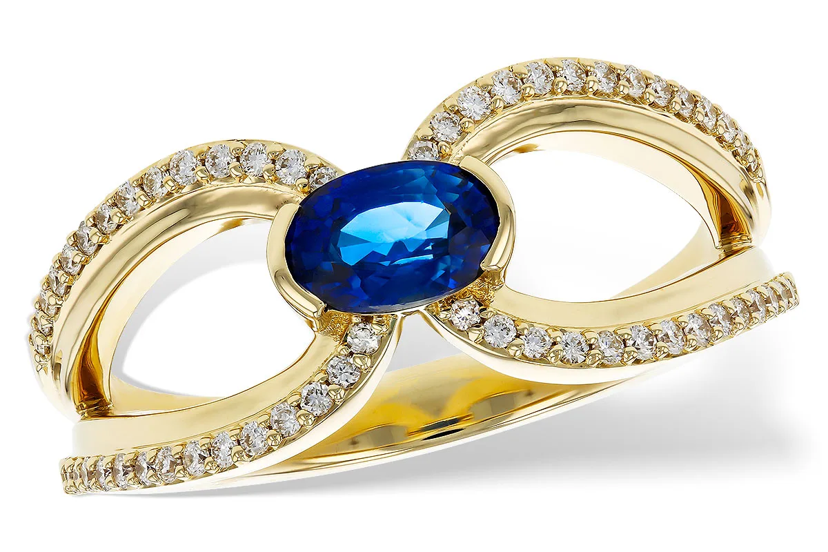 Sapphire Ring in yellow gold