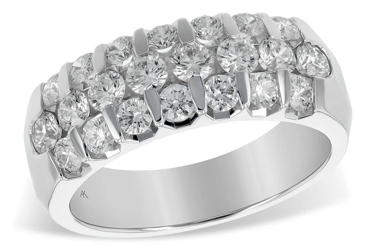 Diamond Wedding Band in white gold