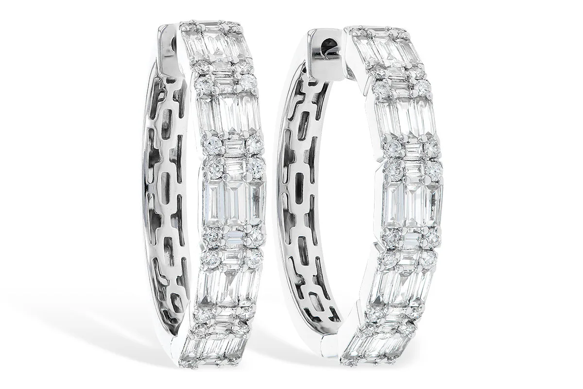 Diamond Earrings in white gold