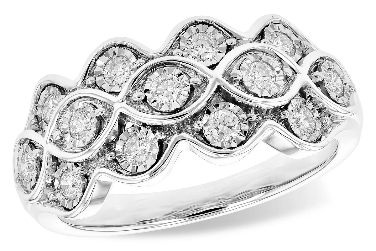 Diamond Wedding Band in white gold