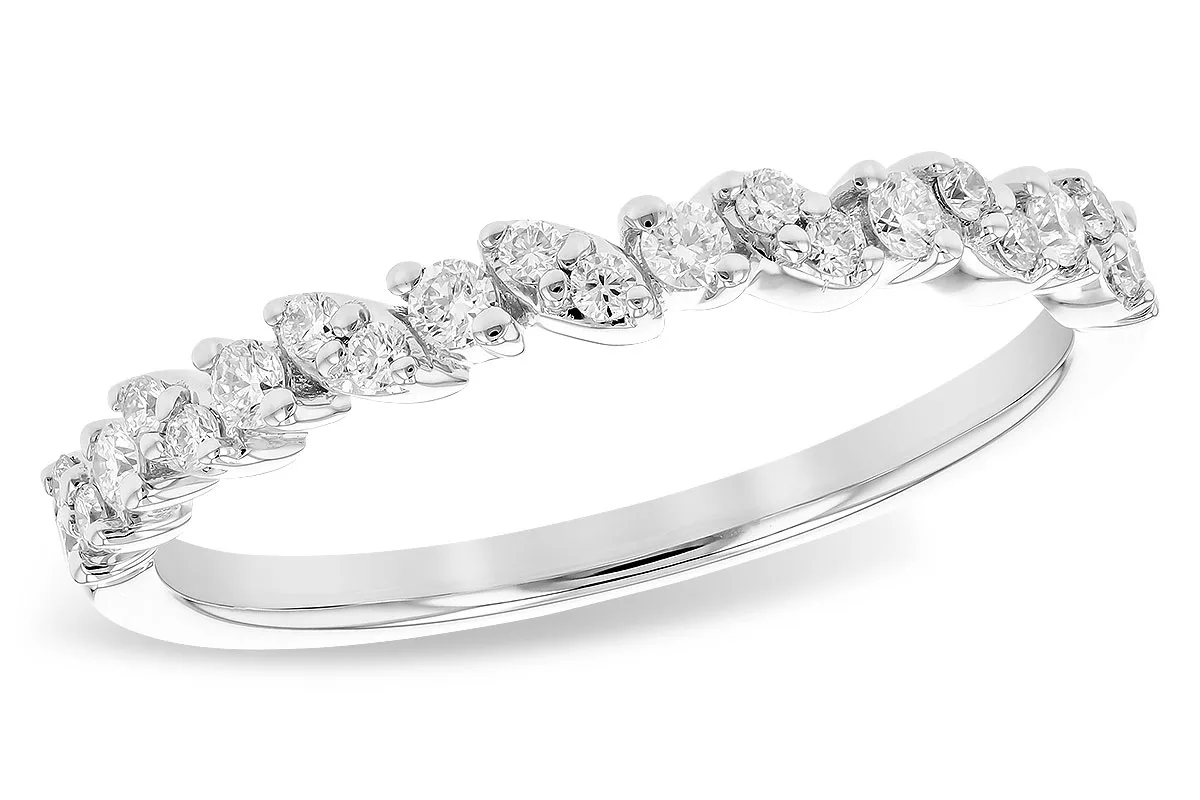 Diamond Wedding Band in white gold