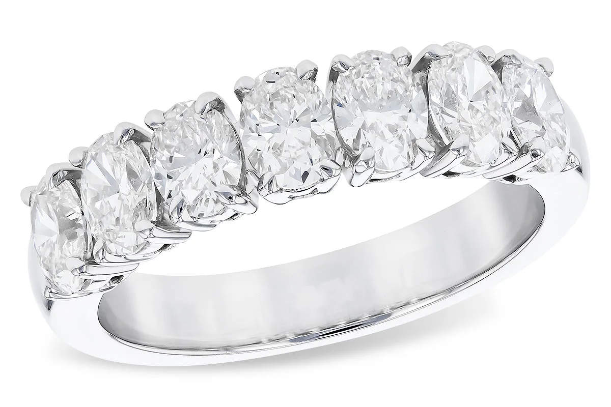 Diamond Wedding Band in white gold